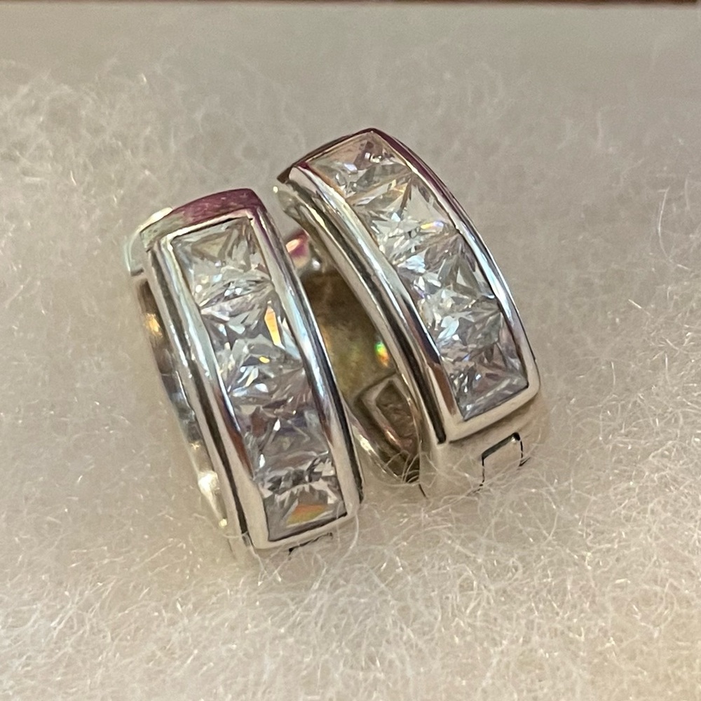 Silpada P1734 Cubic Zirconia Sterling Silver Hoop Hinged Earrings